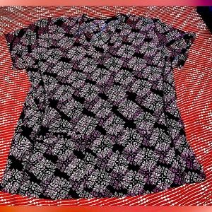 👩‍⚕️Women’s XL Divine Stretch V-Neck Scrub Top Like New